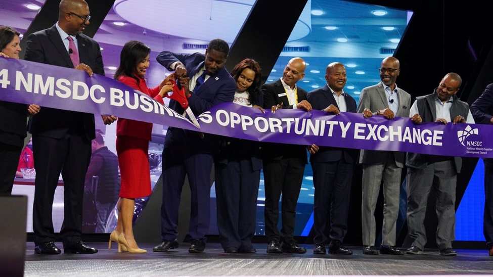 Ribbon cutting at the NMSDC Annual Conference & Exchange and MBDA’s National Minority Enterprise Development (MED) Week